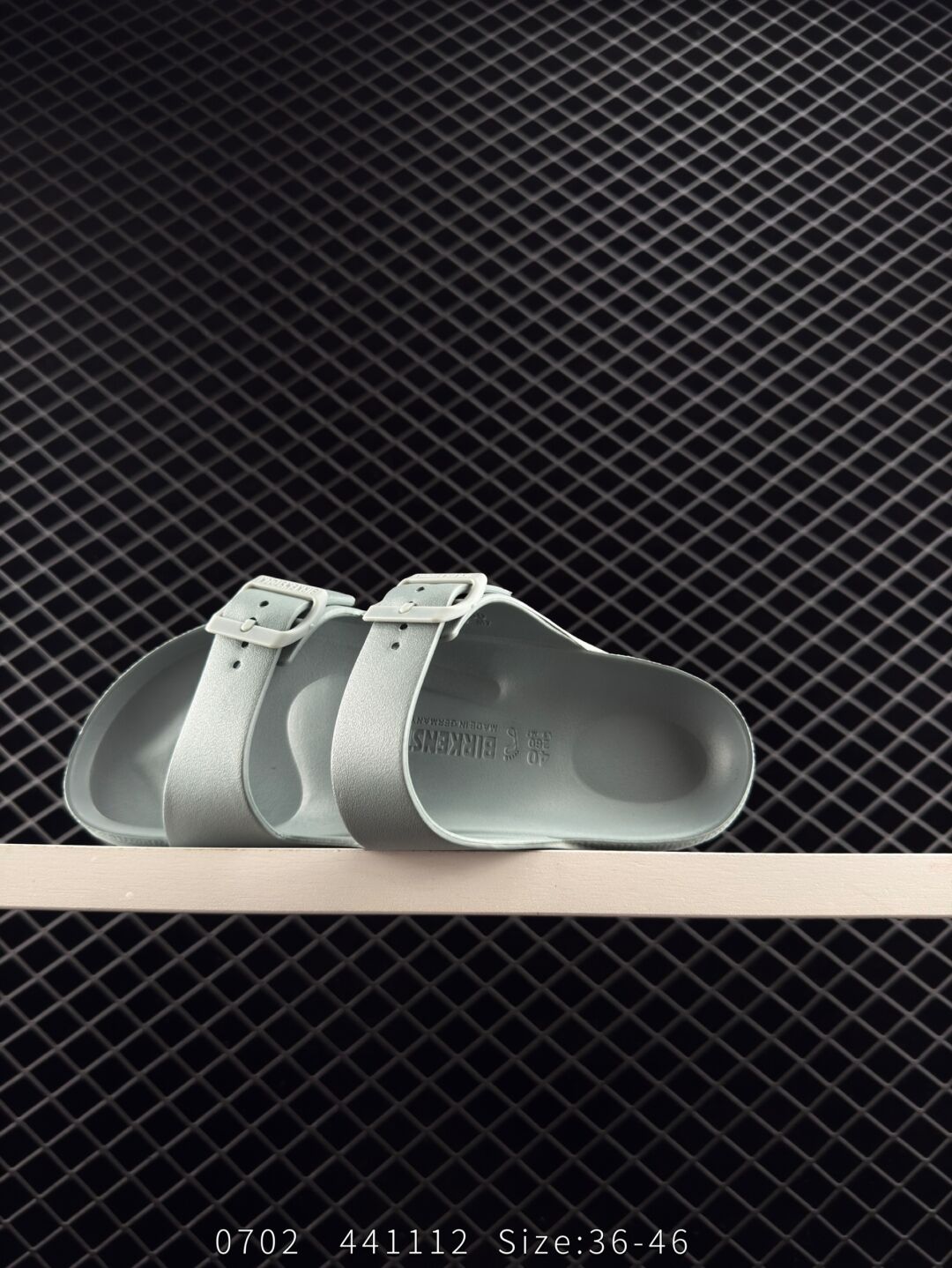 כפכפים של בירקנשטוק